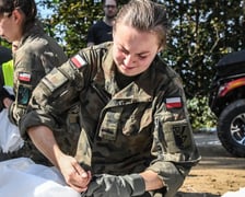 Żołnierze 10 Wrocławskiej Brygady Łączności w akcji na Leśnicy