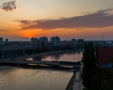 Odra we Wrocławiu, centrum miasta, 19 września rano