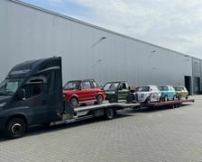 Ewakuacja eksponatów z Muzeum Motoryzacji WENA w Oławie