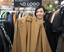 <p>Festiwal Kupuj Świadomie w Czasoprzestrzeni (Zajezdnia Dąbie), czyli moda, kosmetyki, słodkości i rośliny do kupienia</p>