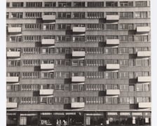 <p>Dom Naukowca przy placu Grunwaldzkim 15-21. 1965</p>