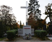 cmentarz parafialny przy ul. Smętnej we Wrocławiu