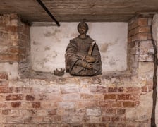 <p>Krypty Dominikańskie w kościele św. Wojciecha przy pl. Dominikańskim</p>