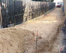 Muchobór Wielki. Remont przejścia przez strumień Kasina łączącego ulicę Stanisławowską z Samborską
