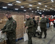 Pierwszy dzień pakowania Paczek Dobrych Relacji. Wrocław, 04.12.2024