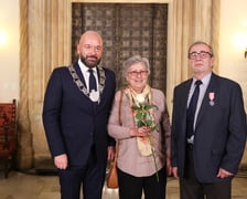 Sala Wielka Ratusza, spotkanie z parami z wieloletnim stażem, 9 grudnia 2024
