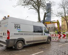 Awaria magistrali wodociągowej przy ul. Zaporoskiej, na miejscu pracują ekipy MPWiK