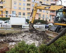 Awaria magistrali wodociągowej przy ul. Zaporoskiej, na miejscu pracują ekipy MPWiK