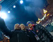 <p>Na scenie WOŚP podczas światełka stanęłi m.in. prezydent miasta Jacek Sutryk, wiceprezydent Renata Granowska oraz marszałek Dolnego Śląska Paweł Gancarz</p>
