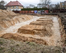 <p>Rozpoczęła się budowa&nbsp;Centrum Opiekunczo-Mieszkalnego dla dorosłych ze spektrum autyzmu</p>