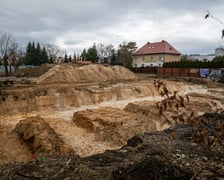 <p>Rozpoczęła się budowa&nbsp;Centrum Opiekunczo-Mieszkalnego dla dorosłych ze spektrum autyzmu</p>