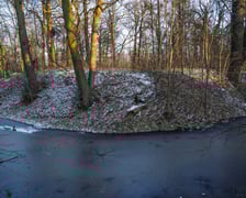 <p>Teren dawnego dworu rodziny Dumlose w Sołtysowicach</p>