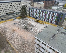 <p>Znikają bloki przy Trzemeskiej (numery 4-6-8)</p>