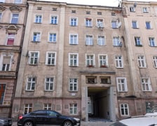 Kamienica na Prądzyńskiego w remoncie w marcu 2025