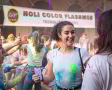 Świetna zabawa w sobotę 29 marca na Świebodzkim - Wroclaw Holi Celebration 2025, czyli Festiwalu Kolorów