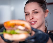 Sobota 12 kwietnia 2025 na Nowym Targu z jedzeniem