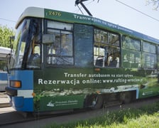 Tramwaj promujący Leśnicę i spływy kajakowe oraz pontonowe
