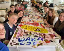 Trzydzieścioro uczniów Szkoły Podstawowej nr 53 we Wrocławiu wzięło udział w projekcie edukacyjnym zrealizowanym w ramach unijnego programu Erasmus+.