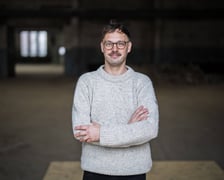 <p>Maciej Bujko, przewodniczący sądu konkursowego i dyrektor BWA Wrocław, marzec 2025</p>