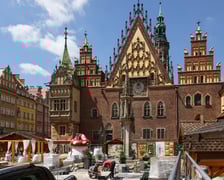 <p>Jarmark Świętojański we Wrocławiu rusza od piątku 23 maja</p>