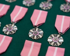 <p>Prezydent odznaczył medalami pary z długoletnim pożyciem</p>
