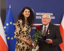 Wręczenie odznak samorządowcom w urzędzie wojewódzkim (16 czerwca 2025)