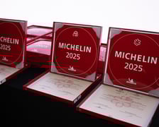 <p>Ceremonia wręczenia plakiet Michelin w Hali Stulecia&nbsp;</p>