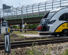 Przejazdy kolejowe we Wrocławiu. Żółte kamery i fotoradary systemu CANARD