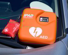 Konferencja prasowa dotycząca wyposażenia pojazdów MPK Wrocław w defibrylatory AED - 30.06.2025