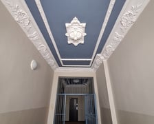 <p>Kamienica Jedności Narodowej 172 po remoncie, lipiec 2025</p>
