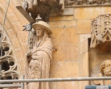 Portyk nad wejściem głównym do katedry wrocławskiej na Ostrowie Tumskim