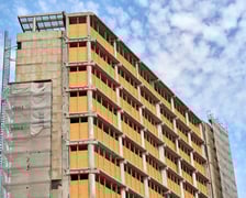 <p>Rozbiórka Arkad Wrocławskich w 2025 roku nadal trwa</p>