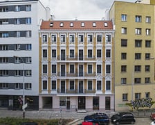 Wyremontowana kamienica Jedności Narodowej 153, 22 lipca 2025