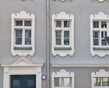<p>Oficyna przy ul. Łukasińskiego</p>