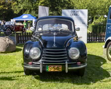 MotoClassic Wrocław w Zamku Topacz. Zdjęcie archiwalne