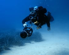 <p>Nurek pod wodą</p>