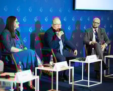 <p>Panel międzynarodowy "Praga, Drezno i Wrocław - co czeka ten nowy, rosnący w siłę trójkąt?" - Forum Ekonomiczne w Karpaczu 2025</p>