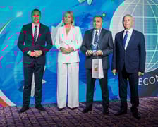 <p>Nagrodę dla piłkarza Piotra Zielińskiego odebrał jego ojciec, Bogusław</p>