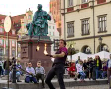 Podróżny festiwal artystów ulicznych Busker Tour na wrocławskim Rynku - 5 i 6 września 2025 r.