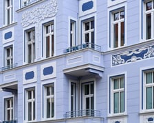 <p>Piastowska 25</p>