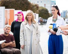 <p>Uczestniczki i uczestnicy konferencji otwierającej plebiscyt Wrocławianka Roku 2025.</p>