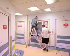 <p>"Zadyma", czyli remont w czynie społecznym na oddziale ginekologii onkologicznej.</p>