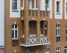 Kamienica Daszyńskiego 41 w trakcie remontu na przełomie września i października 2025