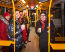 Streetbus znów w trasie. Mobilna pomoc dla osób w kryzysie bezdomności - 3.11.2025