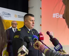 <p>Zakupiliśmy sprzęt dla strażak&oacute;w, w tym samochody gaśnicze &mdash; poinformował nadbryg. Marek Hajduk</p>