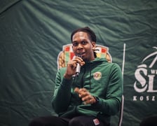 Koszykarze Śląska Wrocław odwiedzili uczniów V LO