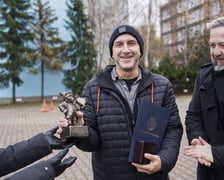 <p>Andrzej Tylkowski, jeden z najbardziej rozpoznawalnych wrocławskich artyst&oacute;w</p>