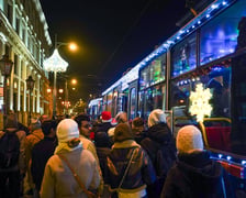Weekendowy kurs światełkowego tramwaju po Wrocławiu