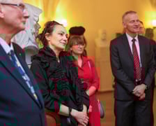 <p>Uroczystość odsłonięcia popiersia prof. Alzheimera w Ratuszu</p>