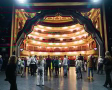 <p>Zwiedzanie Opery Wrocławskiej podczas Operowego Labiryntu</p>